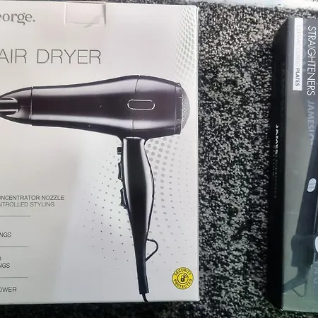 Проживание в семье *re98bl* For Your Relaxed & Cosy + Free Parking + Free Fast Wifi * *